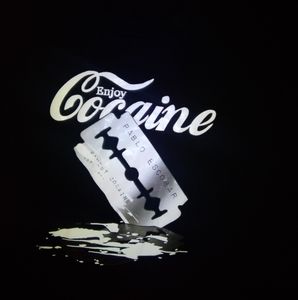 Comedic t-shirt Size Large fits like medium